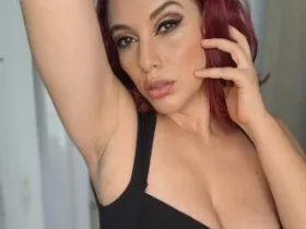 Camgirl VickKolles en live webcam amateur