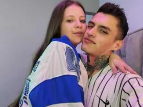 Camgirl GraceAndTony en ligne - chat webcam en direct