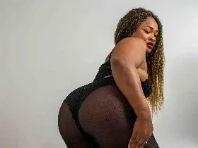 Camgirl RoxyBernet en ligne - chat webcam en direct