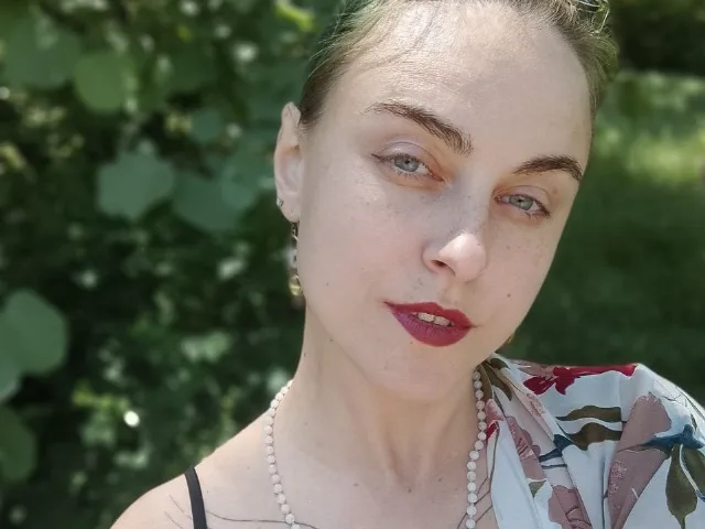 Camgirl RayeReam en live webcam amateur