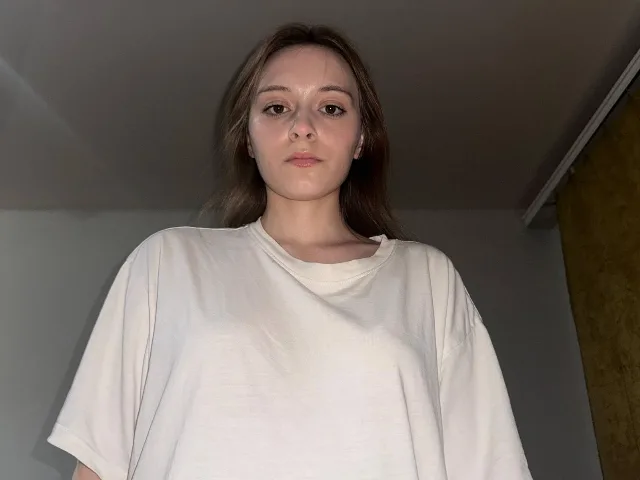 Camgirl ShawandaClester en live webcam amateur