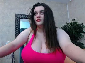 Camgirl SaraElise en live webcam amateur