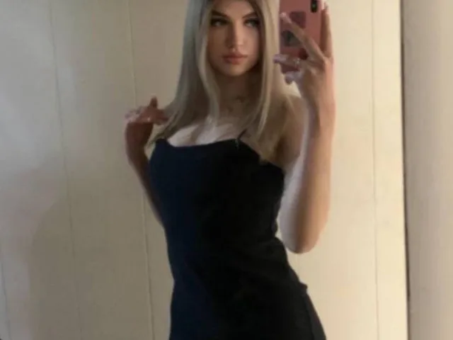 Camgirl TawannaLehrman en live webcam amateur