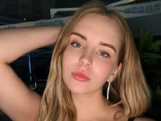 Camgirl MollCharlyne en live webcam amateur