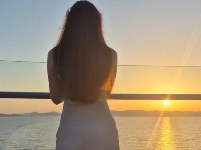 Camgirl StellaBigBoobs en live webcam amateur