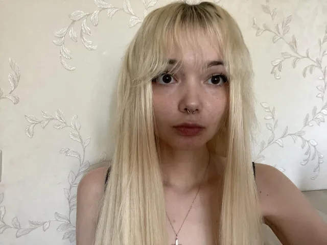 Camgirl ShawandaPershing en live webcam amateur