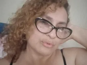Camgirl SophiiaMonroe en live webcam amateur