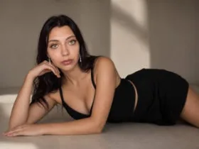 Camgirl SammieZera en ligne - chat webcam en direct