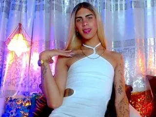 Camgirl StyleQueenX en live webcam amateur