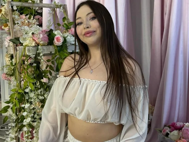 Camgirl IceBabeDolly en live webcam amateur