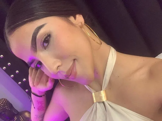 Camgirl PrincessVictoria en live webcam amateur