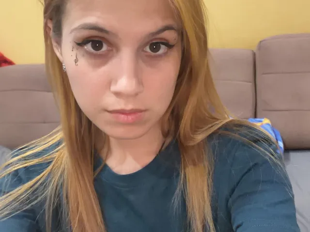 Camgirl EsterLagreca en live webcam amateur