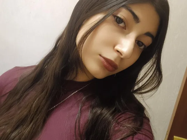 Camgirl OnieAndreatta en live webcam amateur