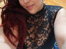 Camgirl AfroditaTits en live webcam amateur