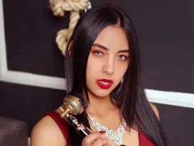Camgirl MiahBrown en live webcam amateur