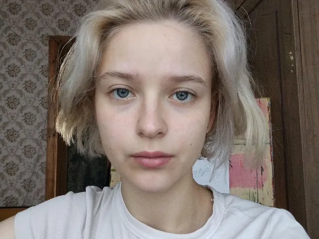 Camgirl MarylouHartpence en live webcam amateur