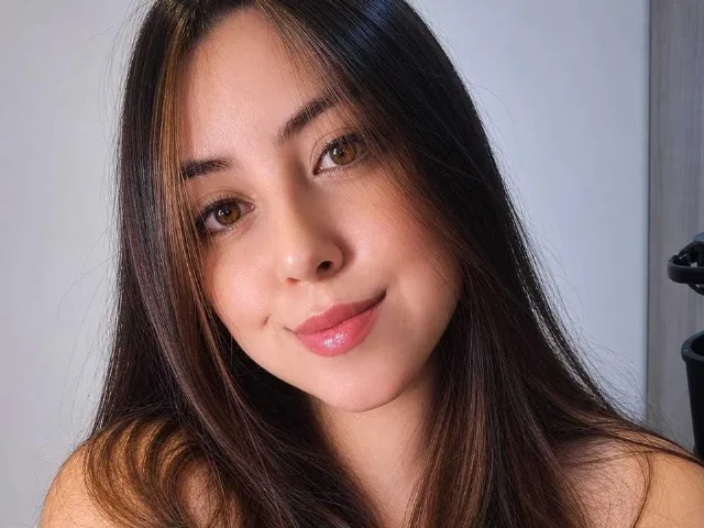 Camgirl SarahMoonXo en live webcam amateur