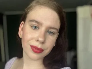 Camgirl MayaFlowers en live webcam amateur