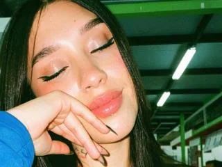 Camgirl ShaneRousse en live webcam amateur