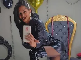 Camgirl ElectraCock69 en live webcam amateur