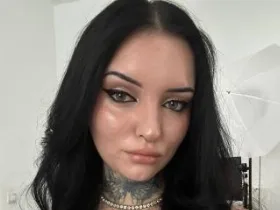 Camgirl NyxelleSable en ligne - chat webcam en direct
