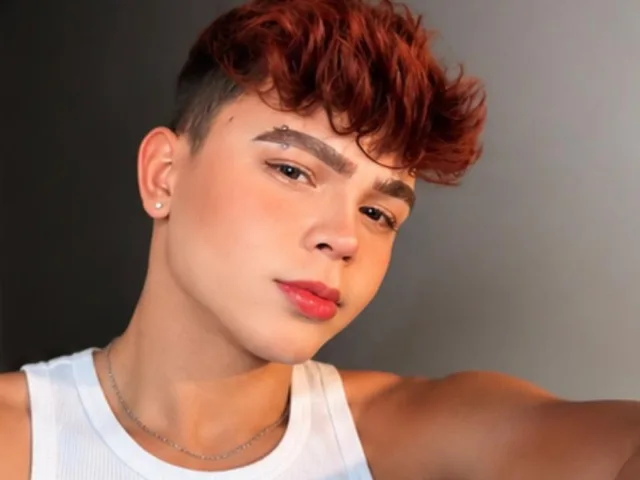 Camgirl PrinceSteve en live webcam amateur