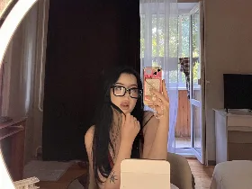 Camgirl EvaTeasy en live webcam amateur