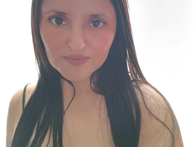 Camgirl BelenRose en live webcam amateur
