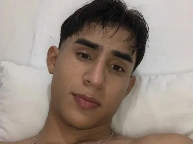 Camgirl VaqueroHot en live webcam amateur