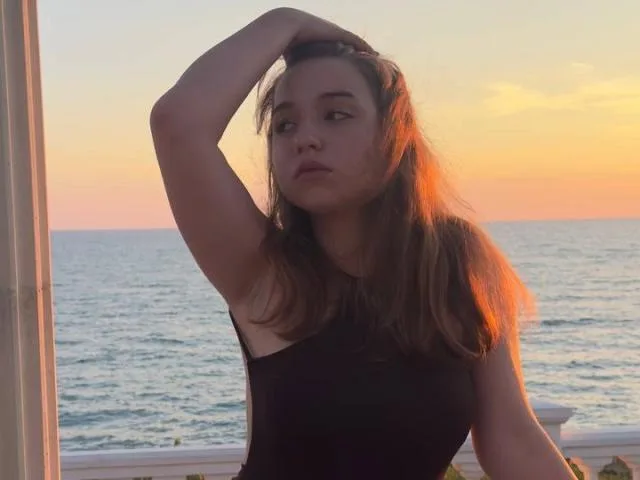 Camgirl LeScharwath en live webcam amateur