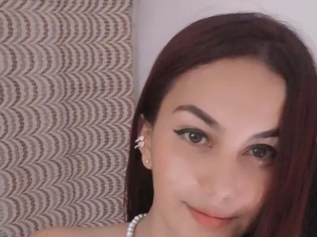 Camgirl Ferlino69 en live webcam amateur