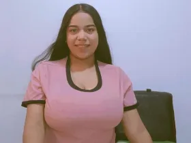 Camgirl RubyXoXo en ligne - chat webcam en direct