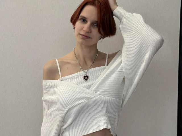 Camgirl SuzyPossinger en live webcam amateur