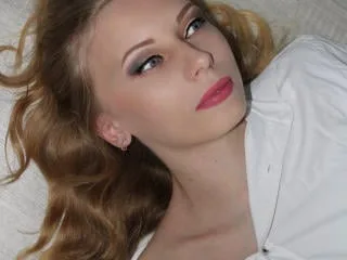 Camgirl xMilagrosxss en live webcam amateur