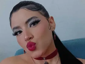 Camgirl LilithStark en live webcam amateur