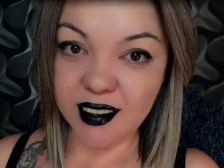 Camgirl LaDominatrice en live webcam amateur