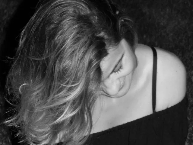 Camgirl EloPhoenix en live webcam amateur