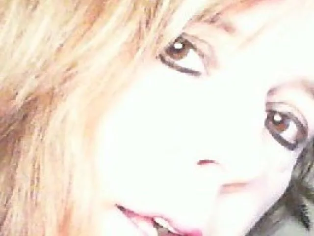 Camgirl MilfXX en live webcam amateur
