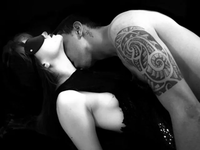Camgirl HisAndHers en live webcam amateur