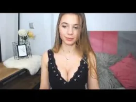 Camgirl LucyBestCandy en ligne - chat webcam en direct