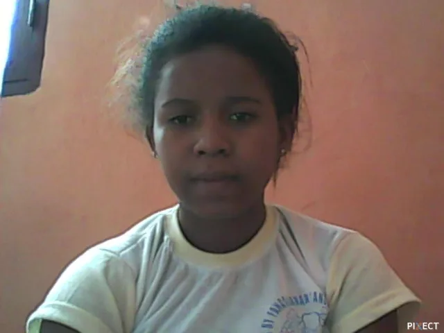 Camgirl sexylindah en live webcam amateur