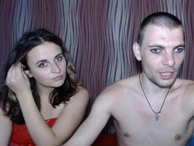Camgirl JakeandLilly en live webcam amateur