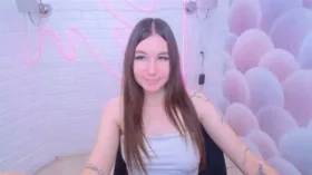 Camgirl AnnyX online - live webcam chat