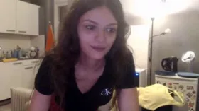 SexyPris camgirl live amateur webcam