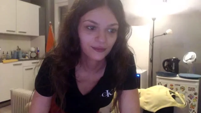 SexyPris camgirl live amateur webcam