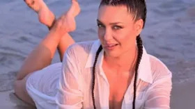 SelinaKylla camgirl live amateur webcam