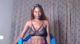 Melanniie camgirl live amateur webcam