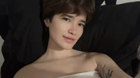 CloeDudley camgirl live amateur webcam