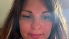 Sarawild camgirl live amateur webcam