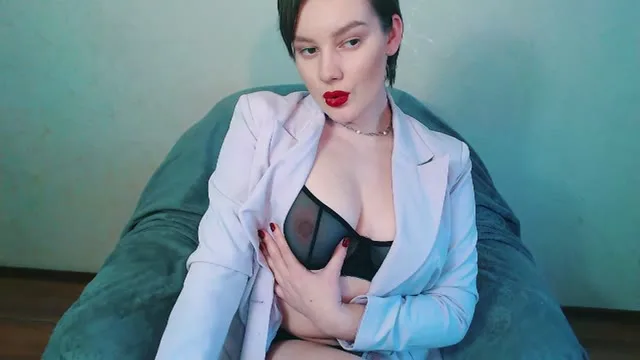 DionaDelight camgirl live amateur webcam